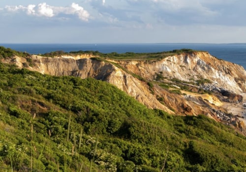 How much does it cost to go to martha's vineyard on the ferry?